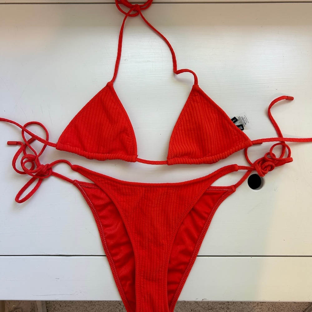 Triangl Bikini Set Size Small ❤️